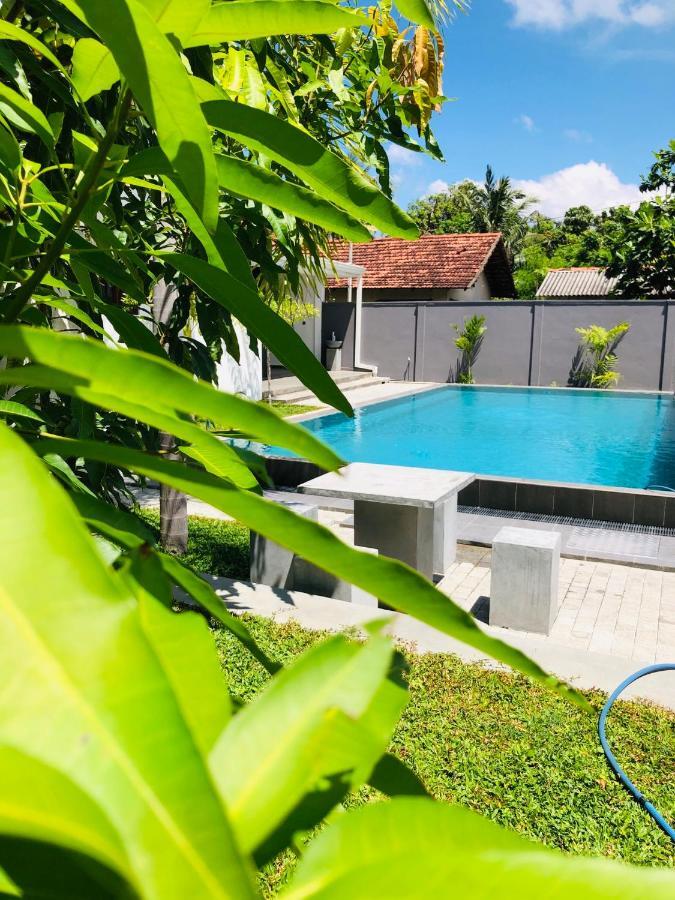 Bony'S Holiday Inn Negombo Exterior foto
